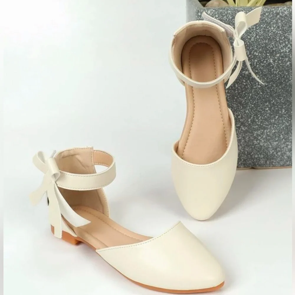 Girl Dressy Shoes Cream Color Size 1 (32)